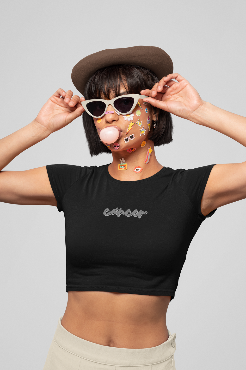 Zodiac SZN (Cancer) Basic Cropped Tee